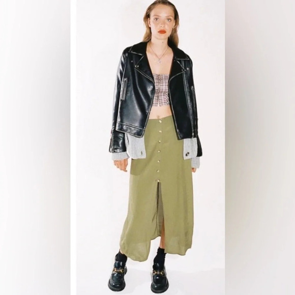 Urban Outfitters Natalia Side Slit Button Up Midi Skirt Size Small Olive Green - Picture 1 of 10
